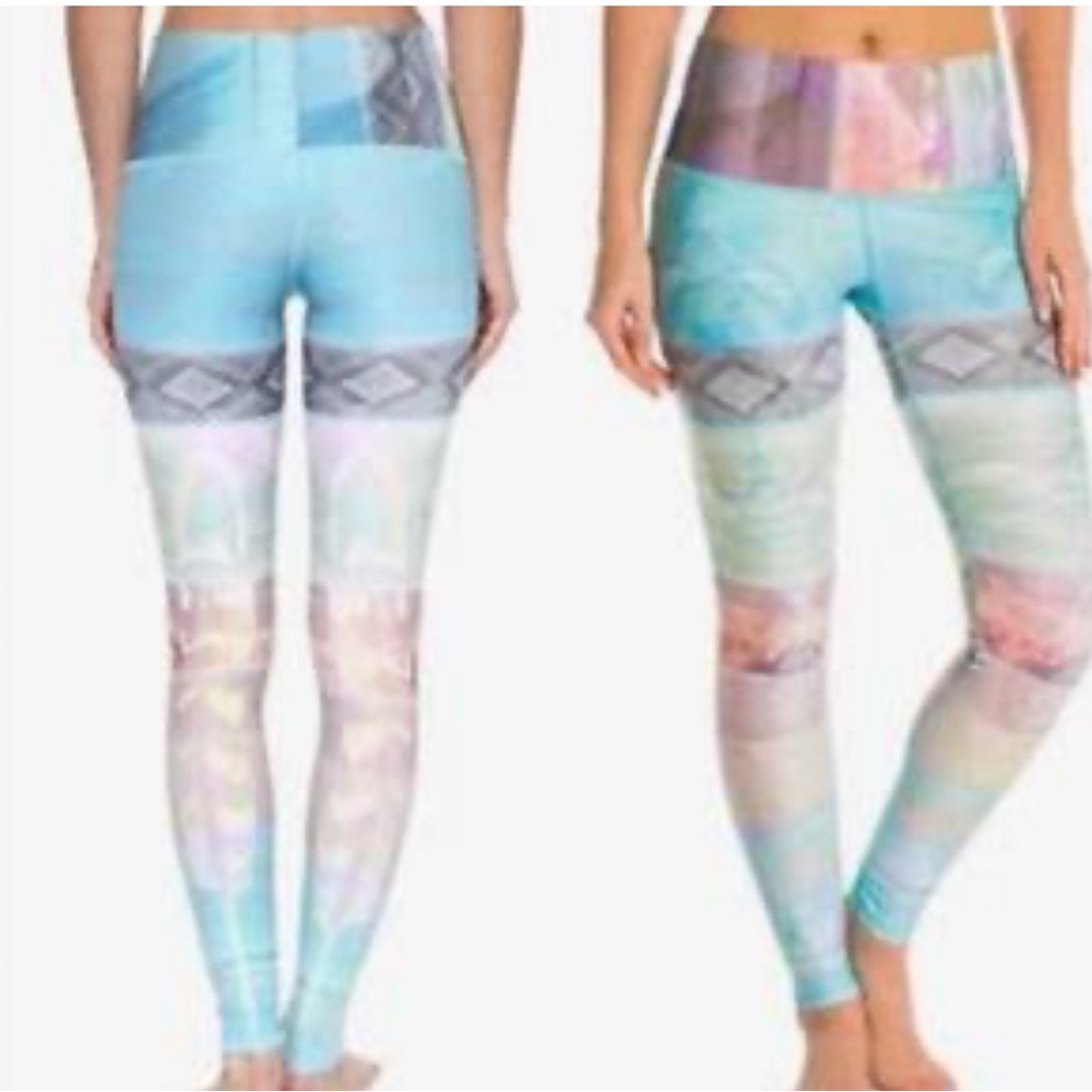 Teeki Tarot Magik hot pant leggings